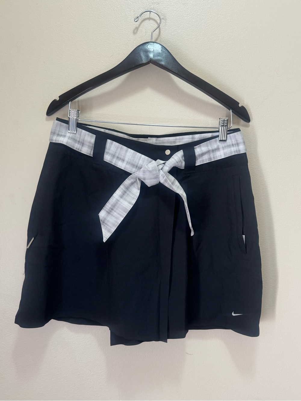 Nike Golf Dri-FIT Tour Performance Tie-waist Skort